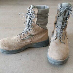 Belleville AFTW Combat Boots Size 12 Wide 8-inch GoreTex Waterproofed Safety Toe
